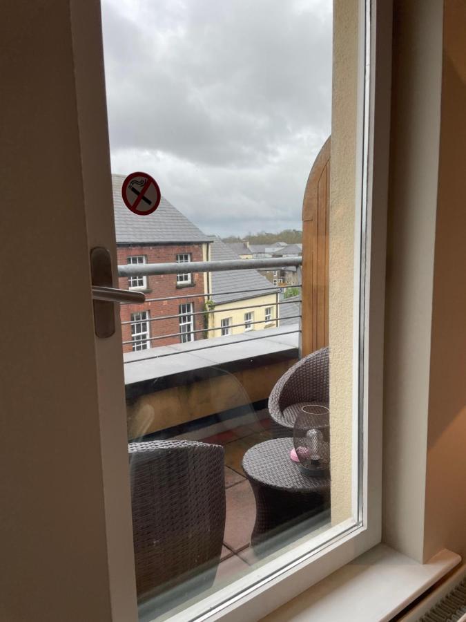 Penthouse Apartment Kilkenny Exterior foto