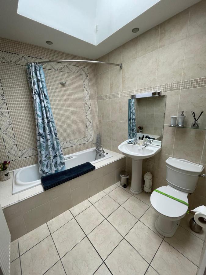 Penthouse Apartment Kilkenny Exterior foto